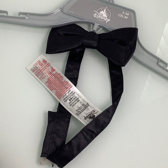 Nightmare before Christmas Glow in the Dark Dinner Jacket W Bow Tie SZ S/M NWT - Picture 4 of 16